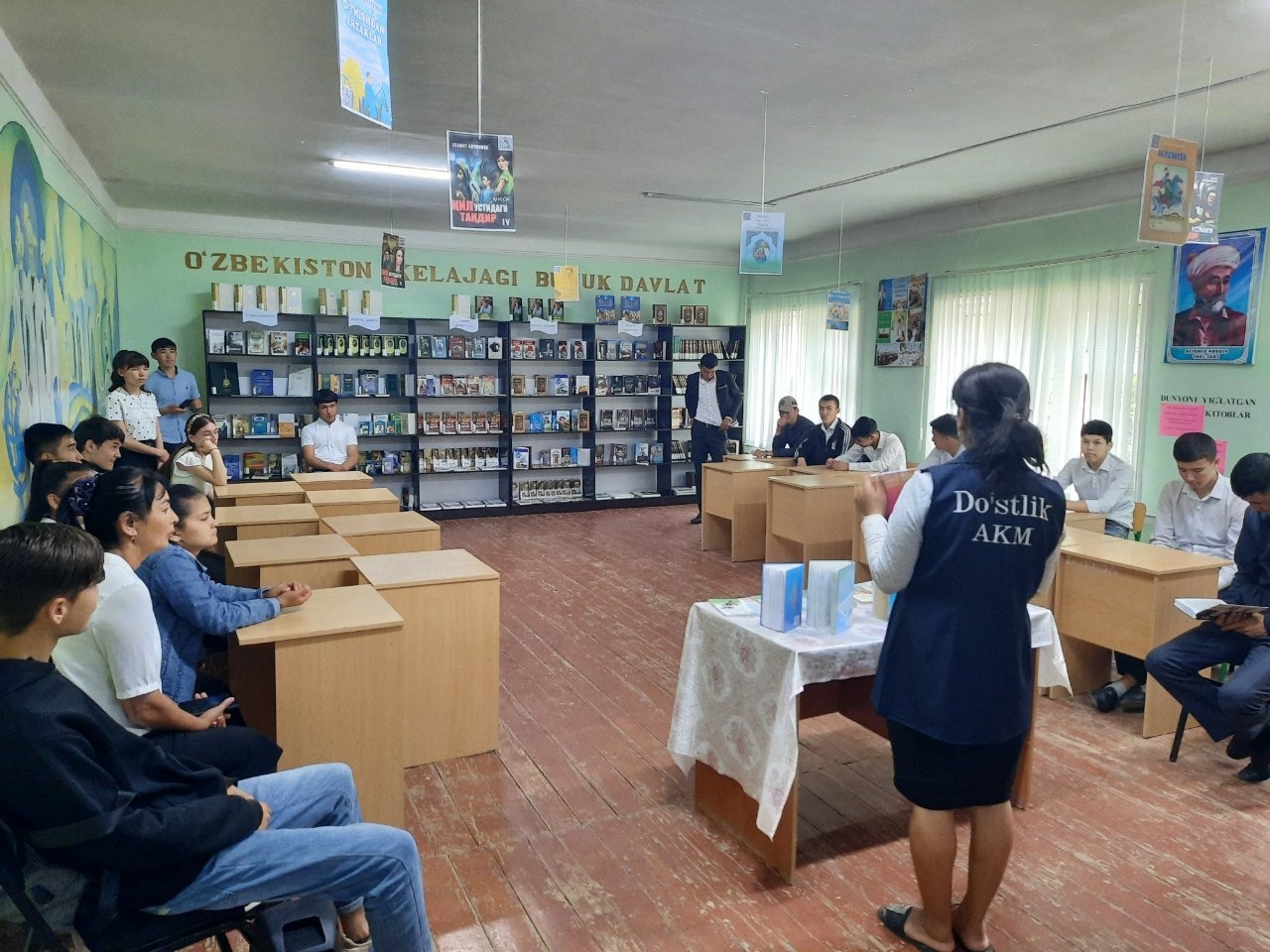 Davra suhbati tashkil qilindi.